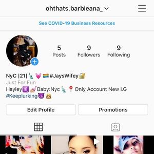 NOT SELLING FOLLOW MY INSTAGRAM PLZZZ LIKE RN